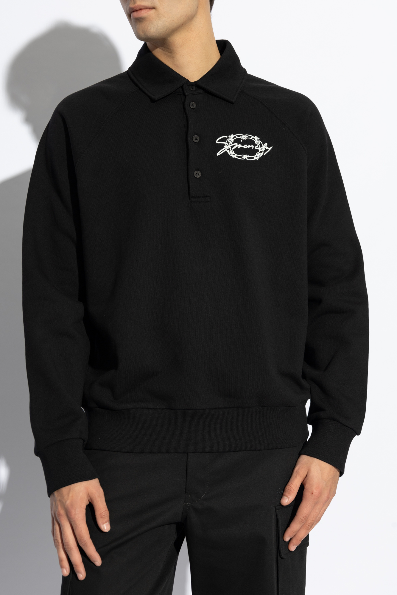 【Givenchy】SWEATSHIRT◆BMJ0M53YPK Givenchy Sweatshirt with collar | Men's Clothing | Vitkac